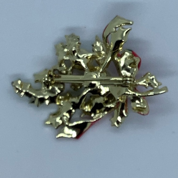 Holly Brooch with Pearls - Picture 4 of 5